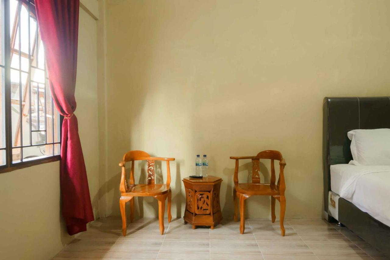 เรดดอร์ซ เนียร์ บูกิต กูบู เบราสตากิ Hotel เบอราสตากี ภายนอก รูปภาพ
